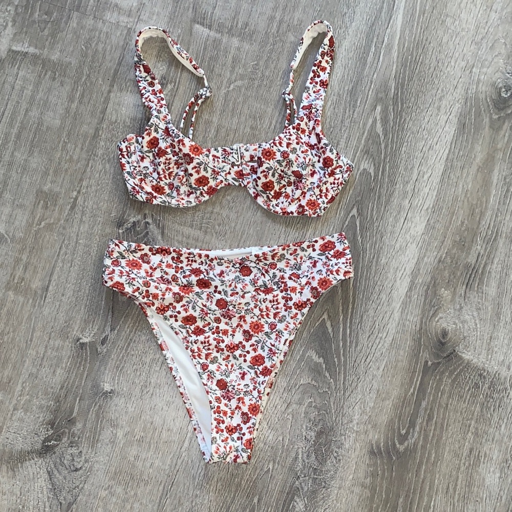 Abercrombie & Fitch Red Floral Bikini Set